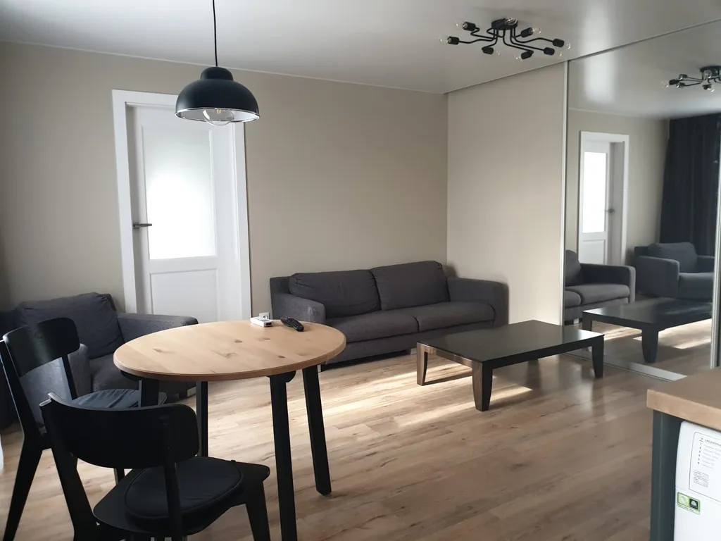 Квартира 2-комнатная Квартира — Калининград