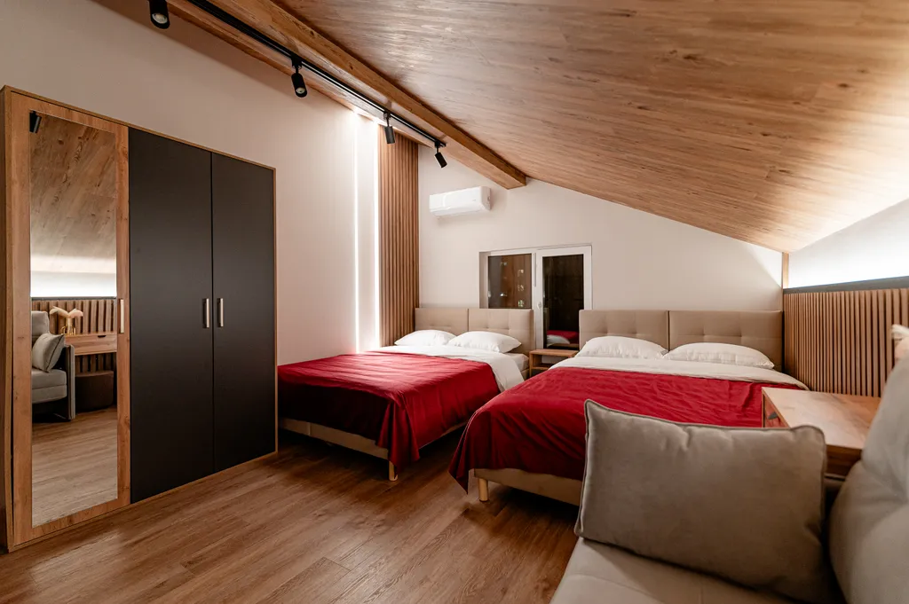 Баня и басейн в Ликино