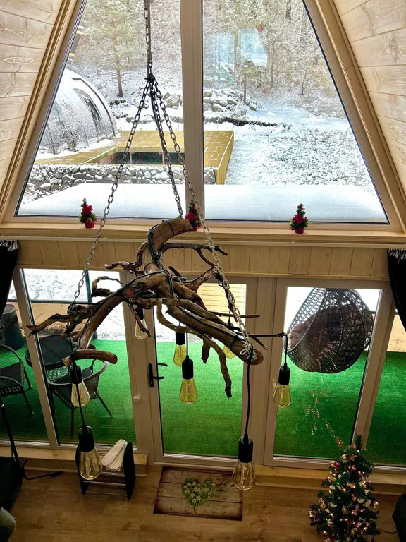 Домик в горах Лазурь Алтая