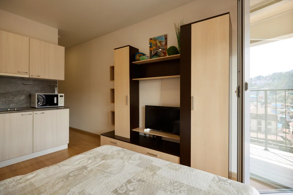 Апартаменты с видом на море и горы