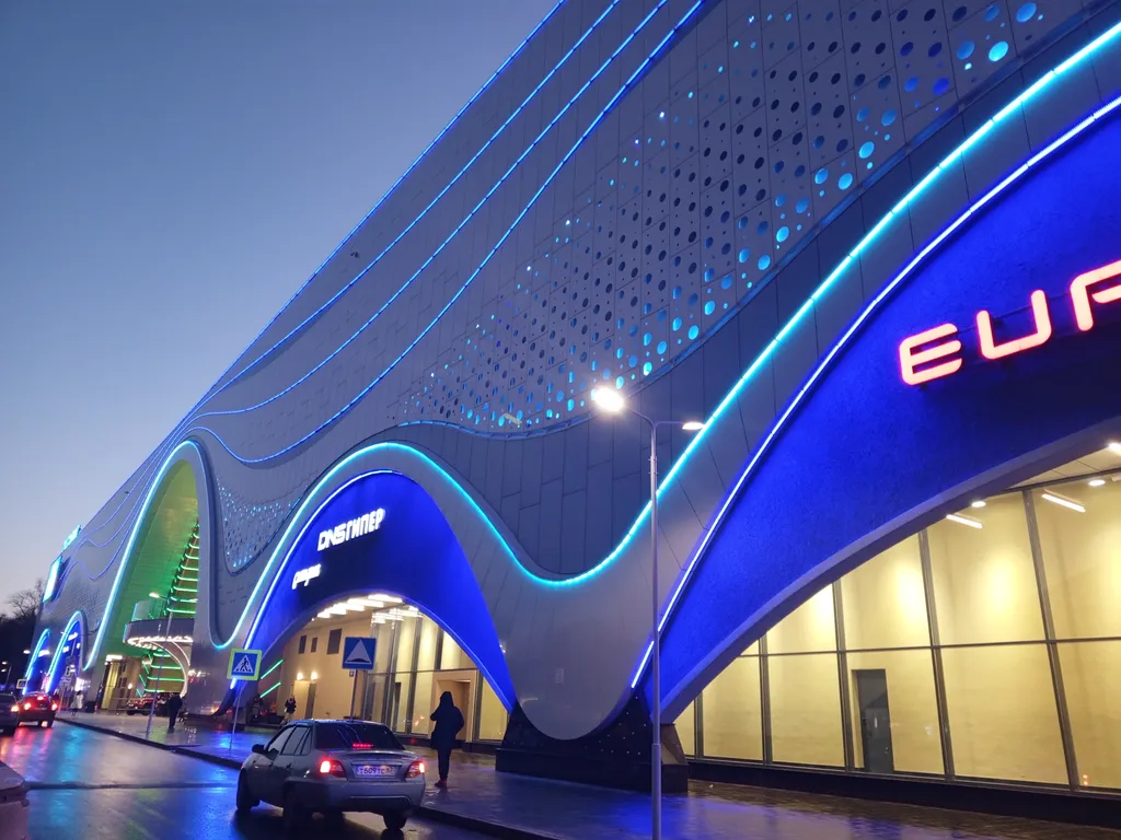 Красивая, просторная квартира в новом доме у Аквапарка ОКЕАНИС