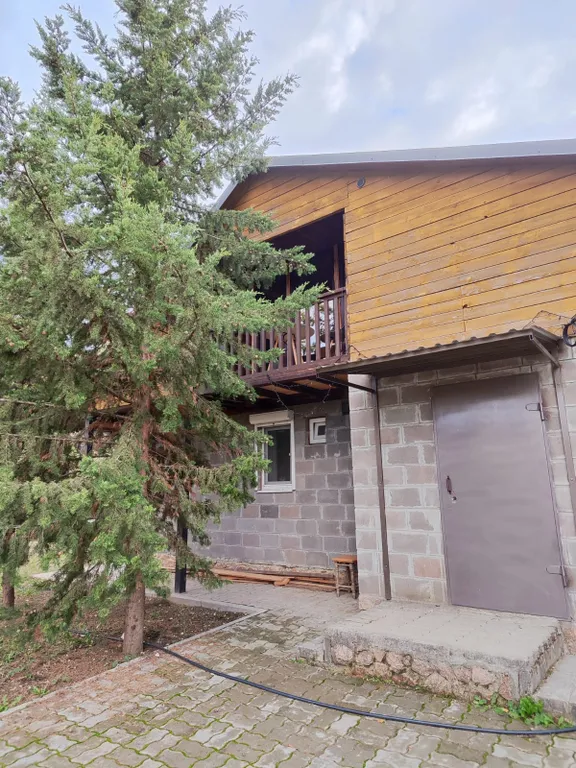 Уютный дом в байдарской долине