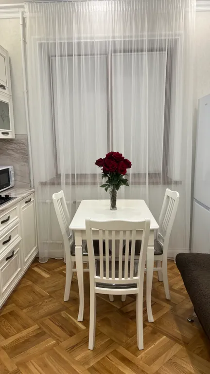 Квартира Уютная квартира около моря и парка — Махачкала