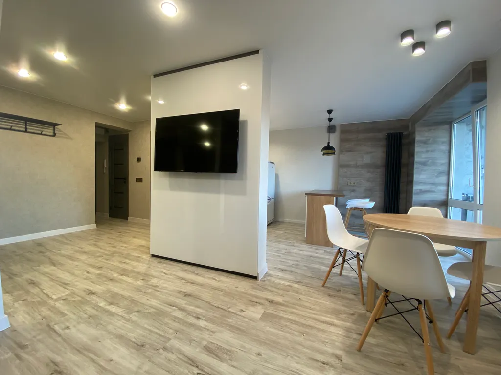 Стильные апартаменты с панорамным видом