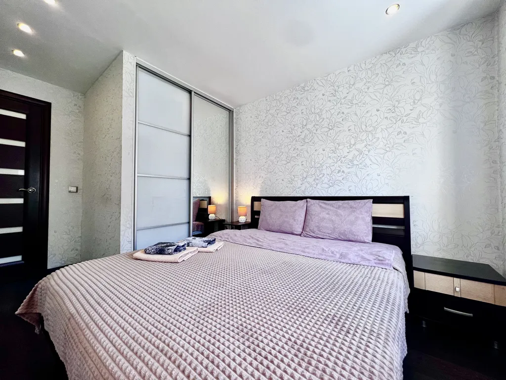 АПАРТЫ 51 евродвушка в центре "Экспедиция на Север" на Полярных Зорях