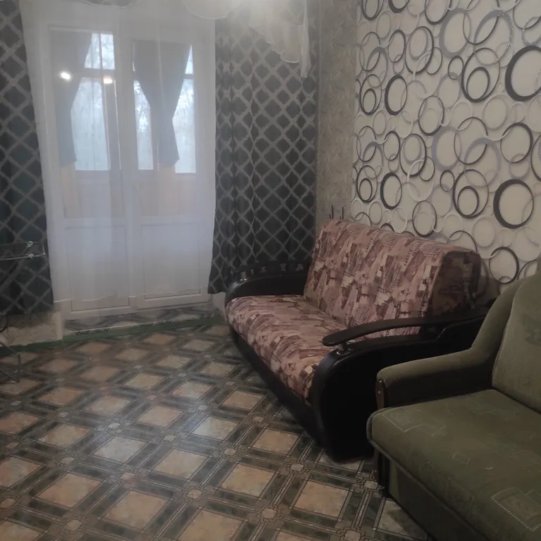 Уютная квартира эконом-класса — аренда посуточно в Волжский