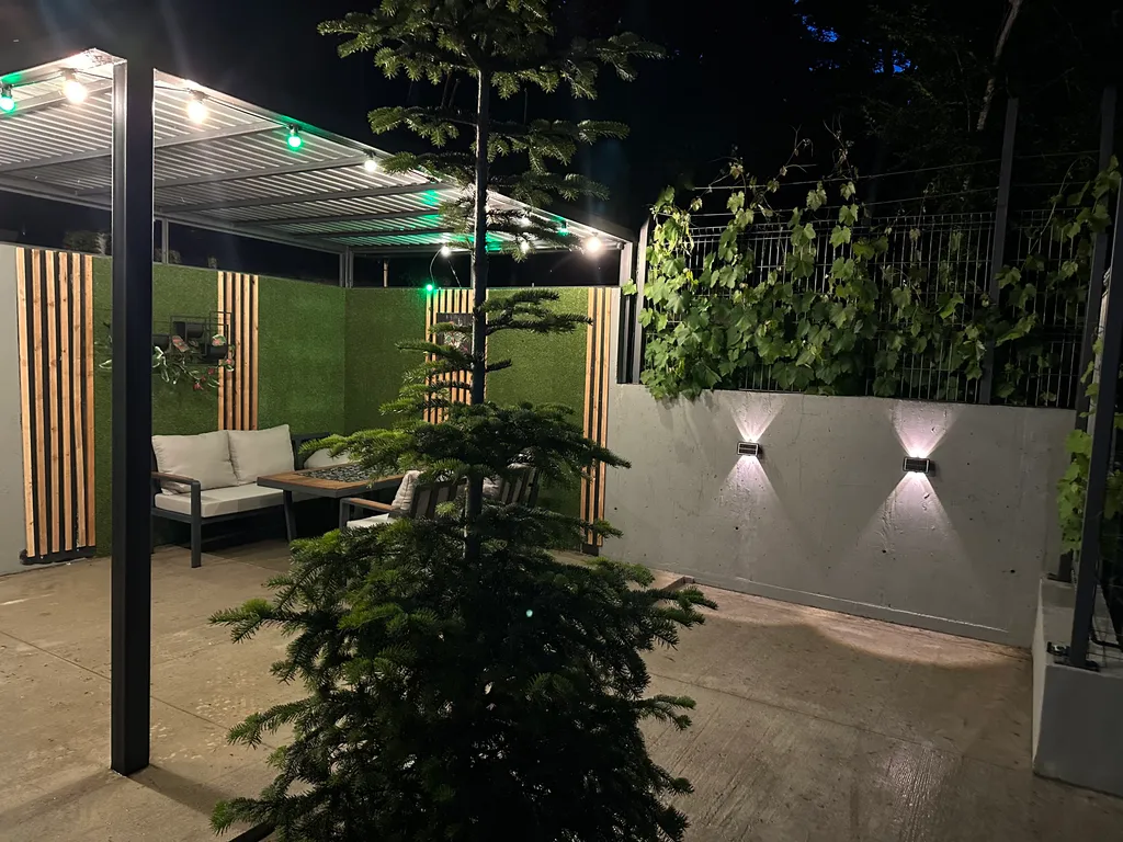 Коттедж Апартаменты с видом на горы возле скалы Парус — Прасковеевка