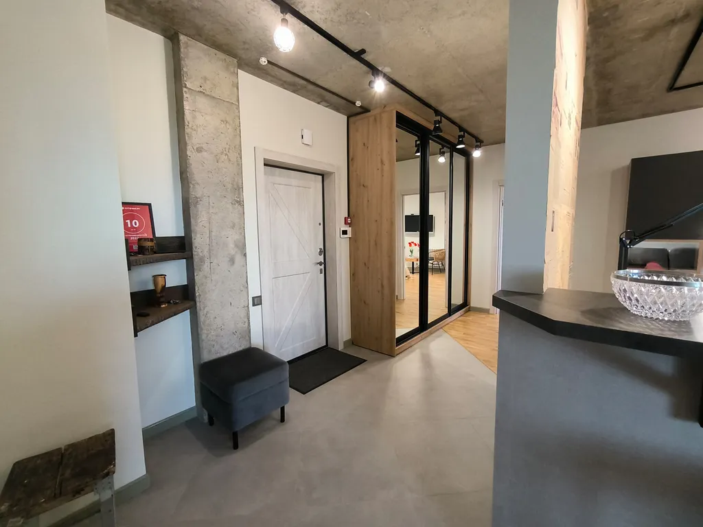 Квартира с панорамным видом на центр и Волгу с высоты птичьего полета