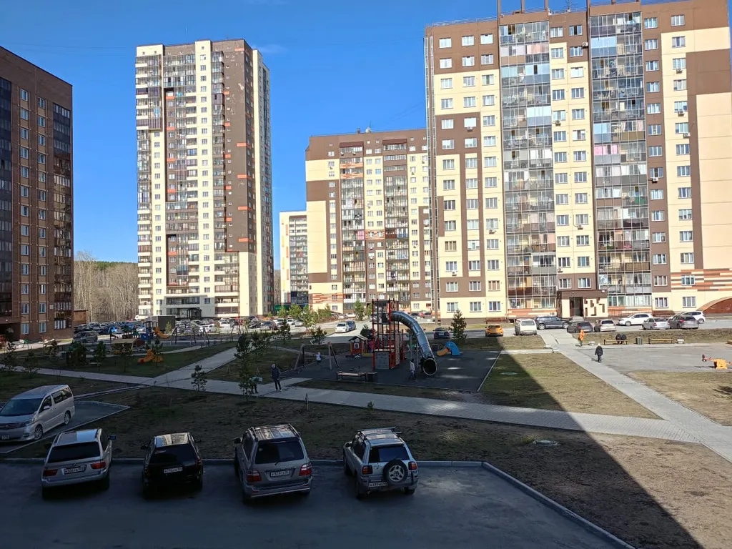 Квартира Квартира Двухкомнатная студия в микрорайоне Весенний — Новосибирск