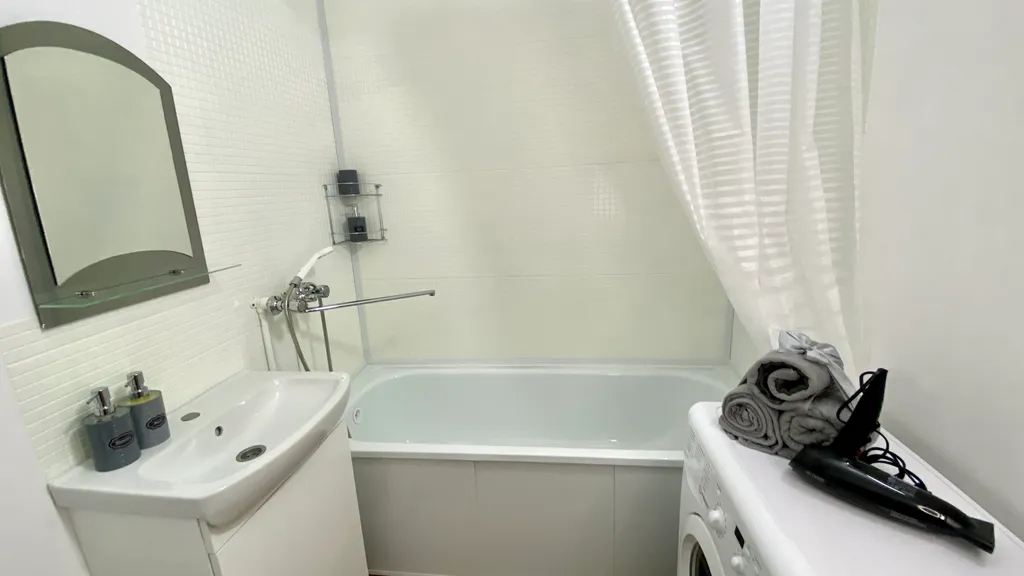 Уютная квартира рядом с ТЦ СитиМолл и Храмом