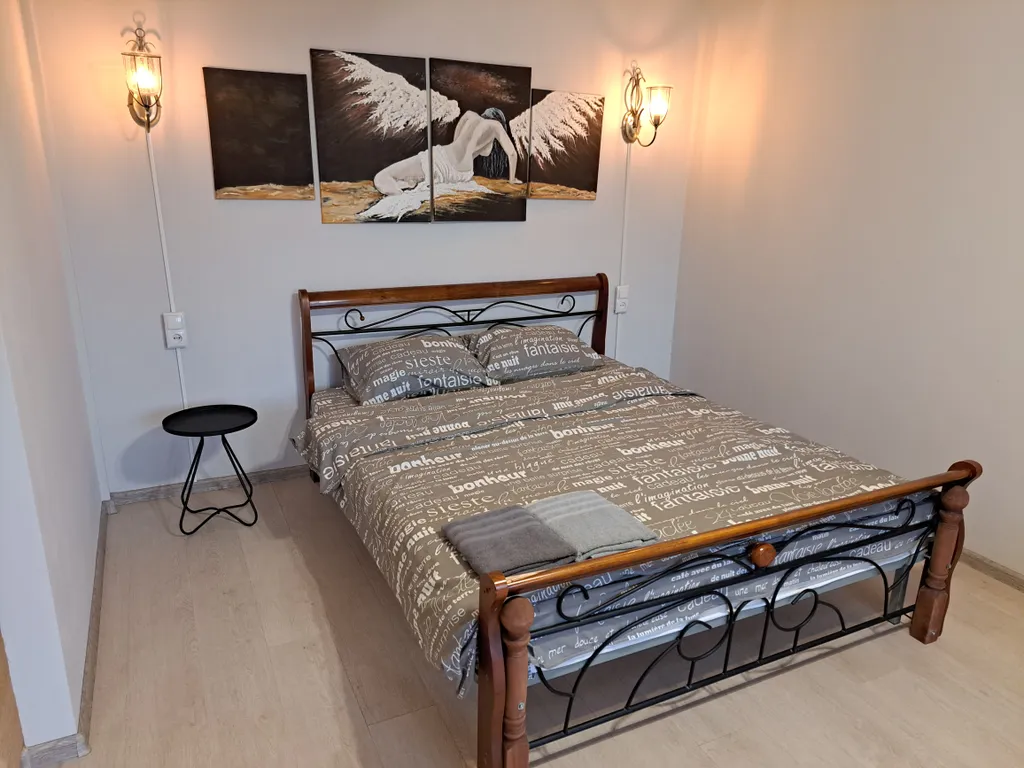 Квартира в центре города с видом на центральную площадь Победы