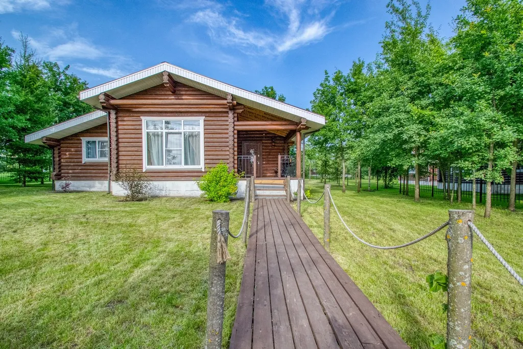 Имение на 3 спальни с парной