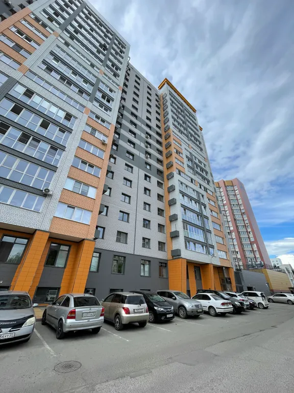 Квартира Просторная и уютная квартира ТЦ galaxy — Барнаул