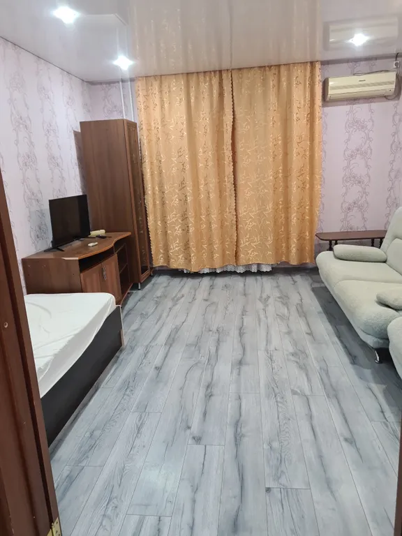 Уютная квартира — аренда посуточно в Тимашёвск