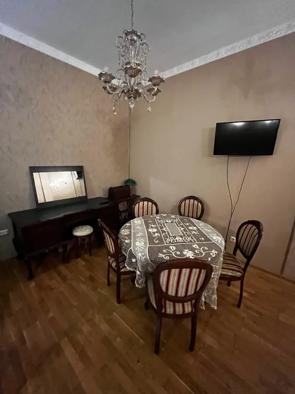 Квартира Трехкомнатные апартаменты Люкс — Колпино