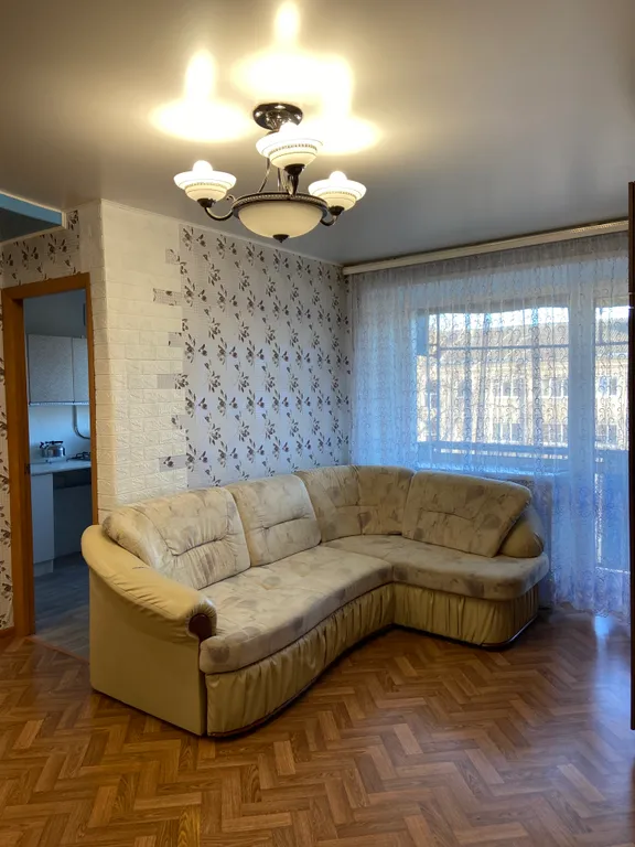 Двухкомнатная квартира рядом с красивым парком