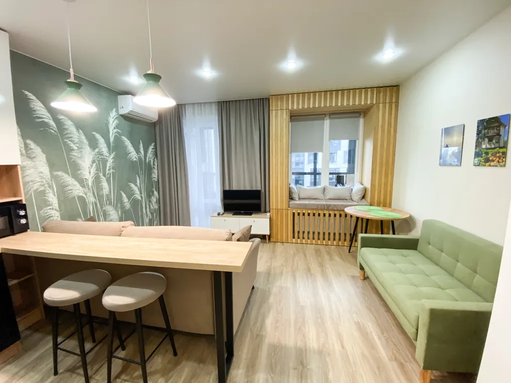 Уютная студия на берегу реки