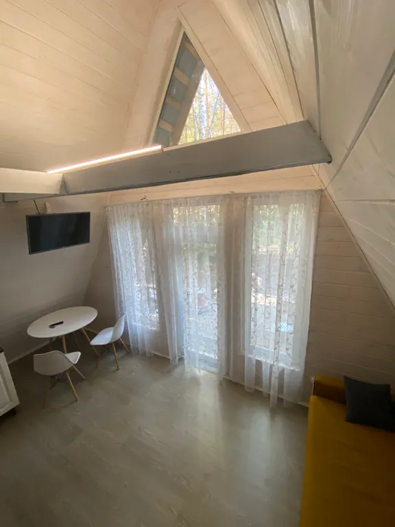 Уютный домик в нацпарке для 2-4 человек в лесу на берегу реки Пра