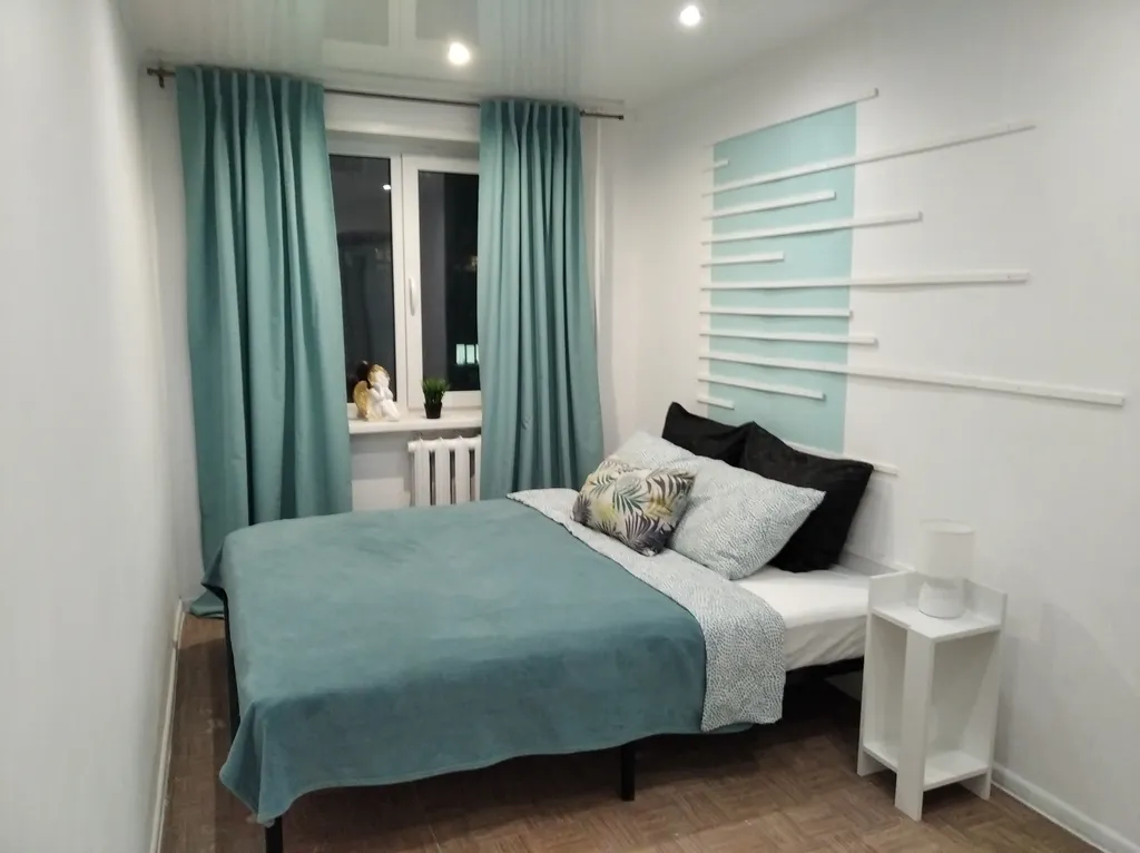 Комфортная квартира в центре города — аренда посуточно в Губаха