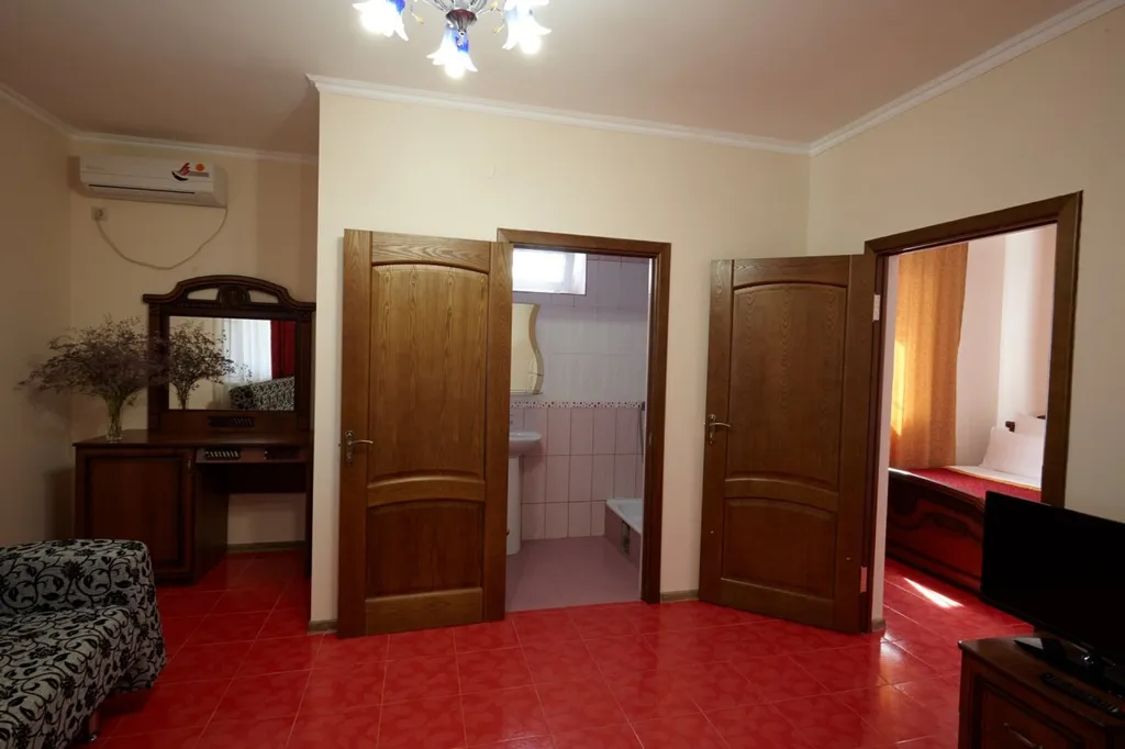 Квартира Комната — аренда посуточно в Голубицкая