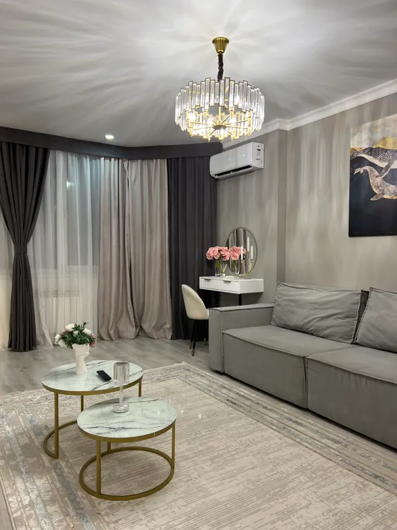 Дизайнерские апартаменты в центре города