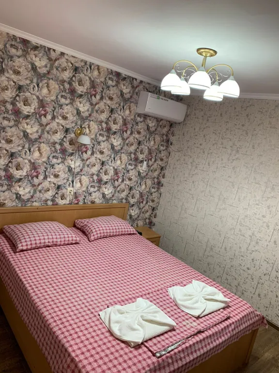 Квартира Комната — аренда посуточно в Лоо