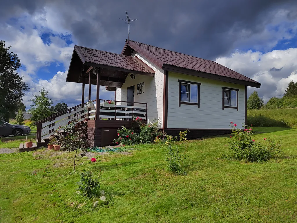 Коттедж Уютный домик для тихого семейного проживания — аренда посуточно в Кончезеро