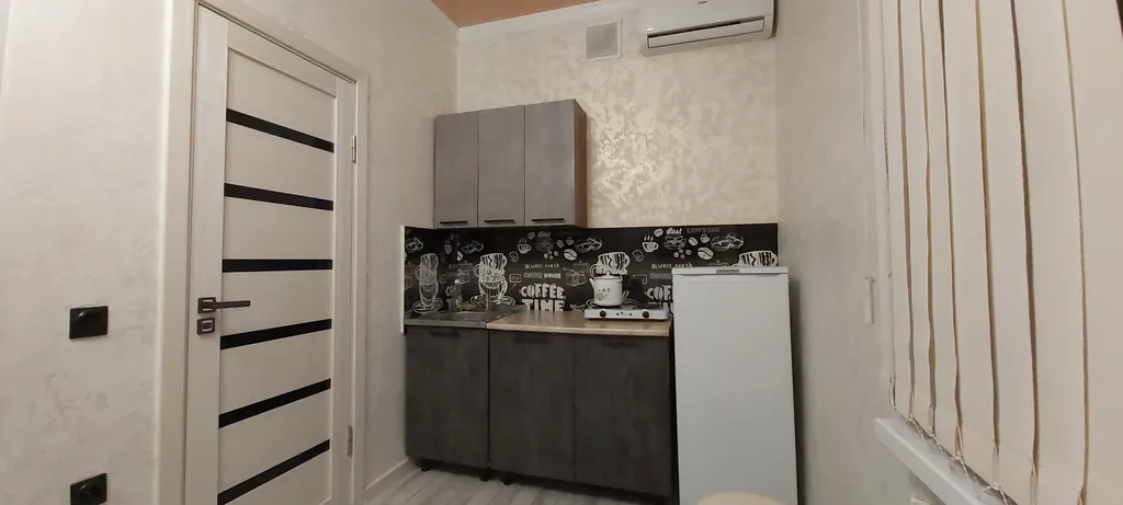 Стильная студия в стиле лофт в 12 минутах до аэропорта