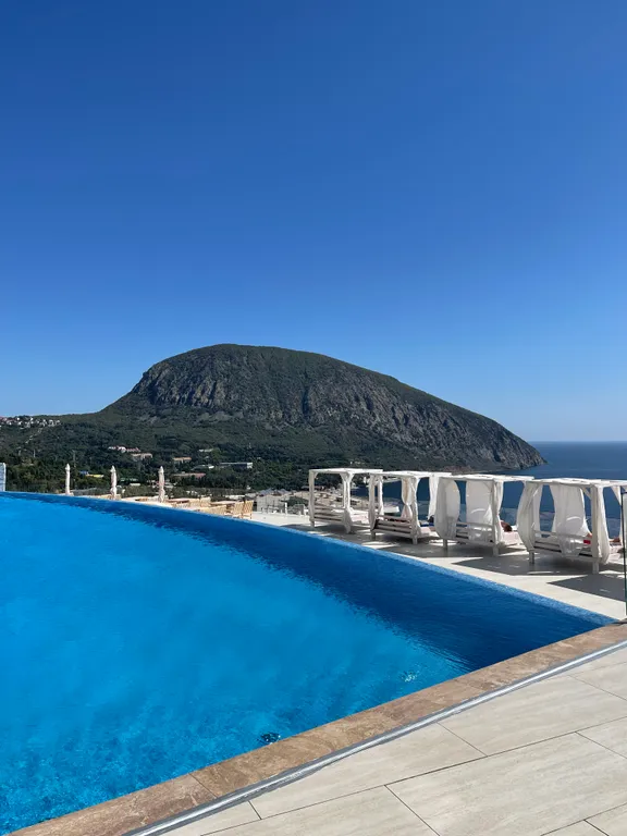 Апартамент с видом на море в ЖК Гурзуф Ривьера