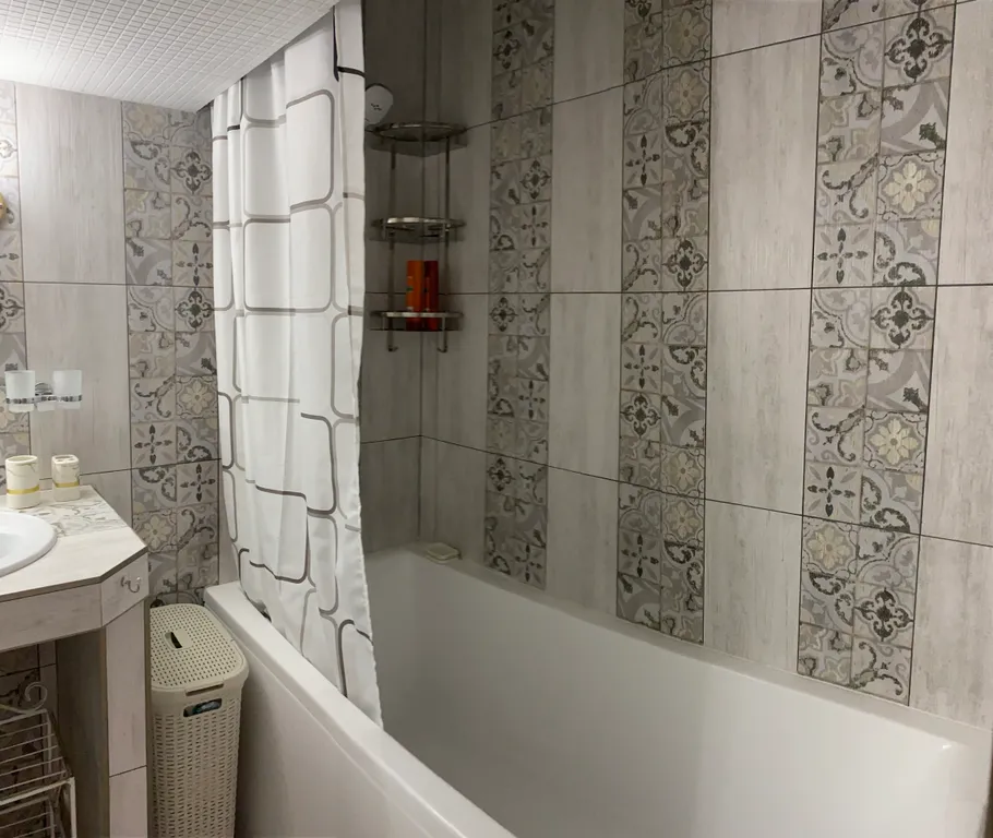 Квартира Апартаменты у моря — Геленджик