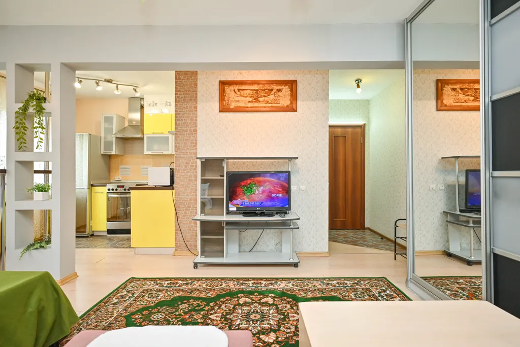 Квартира Комфортная 1-комнатная квартира Предмостной для 4-х гостей — Красноярск