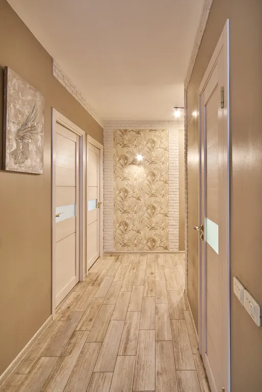 Вид на реку и крокус