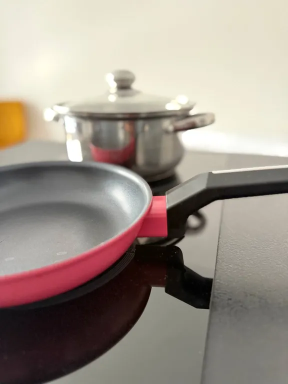 Квартира Квартира Студия с видом на лес в 10 мин от аэропорта Внуково и СК Снегирь-Арена — Москва