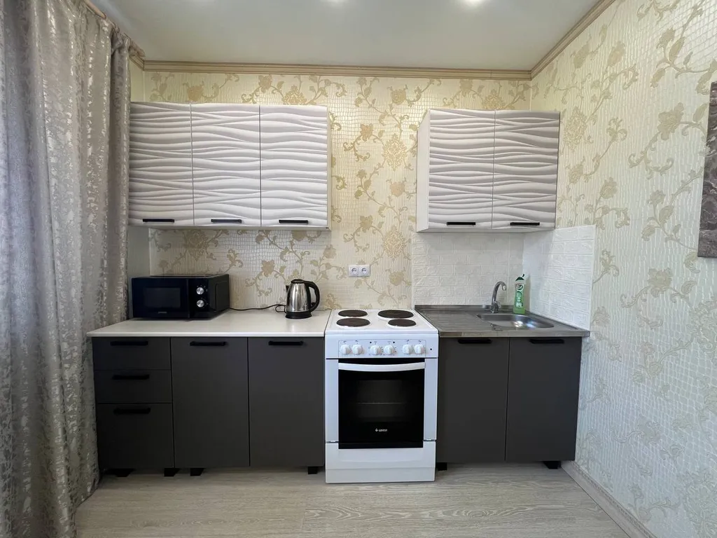 Апартаменты ЛайкХоум на проспекте Победы 155/4