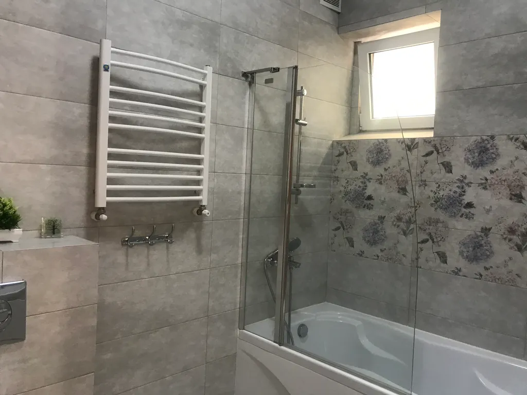 Новый дизайнерский европейский дом недалеко от моря, у Ялта интурист