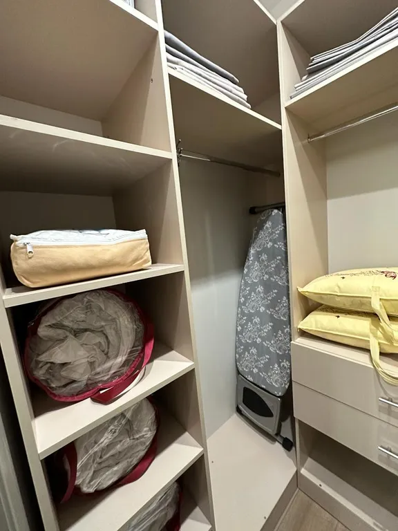 Дизайнерская квартира с видом на фонтан