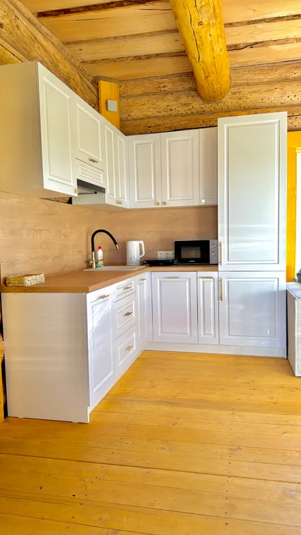 Коттедж Презентабельный и абсолютно экологичный дом из бревна — Красное Село