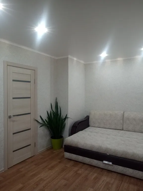 Уютная квартира в центре города — аренда посуточно в Соль-Илецк