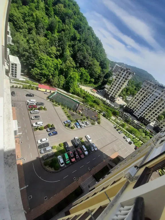 Уютная квартира с большим балконом и живописным видом на набережную