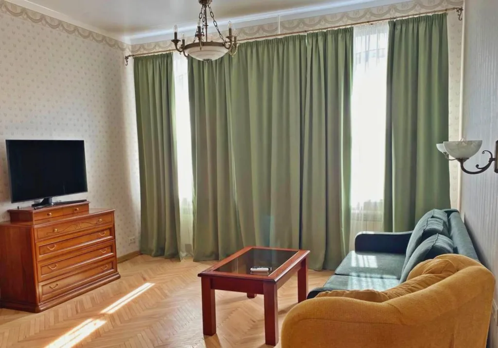 Квартира Просторная 3-комнатная квартира в сердце города — Санкт-Петербург