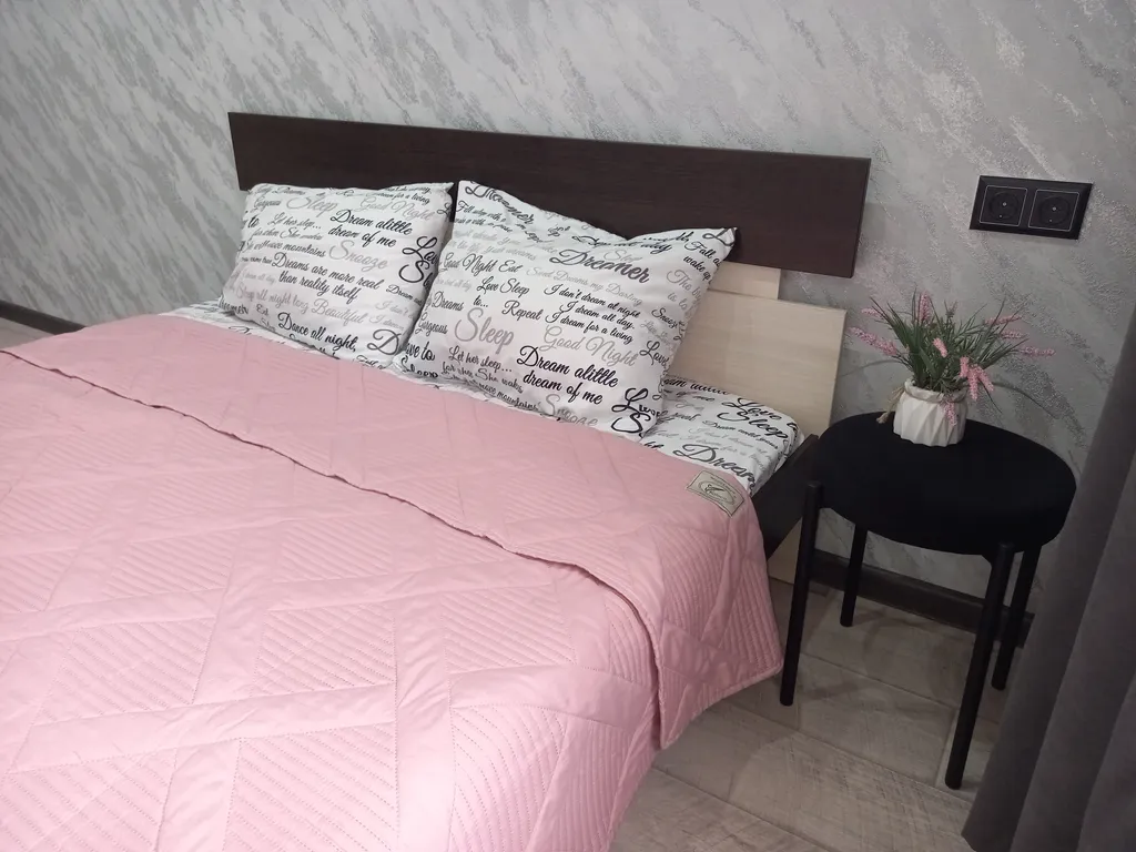 Квартира 2-комнатная квартира, набережная, центр — Омск