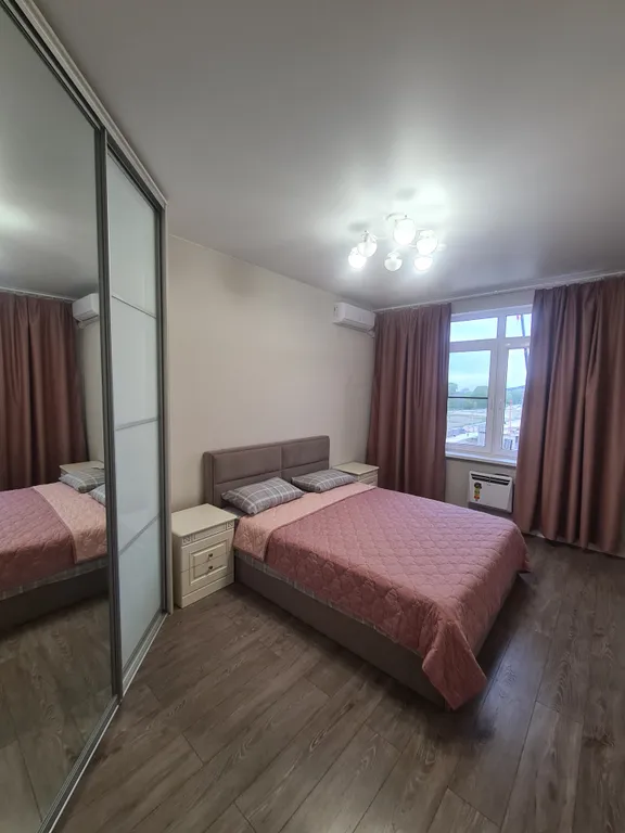 Квартира Евродвушка в жк Кипарис — аренда посуточно в Сукко