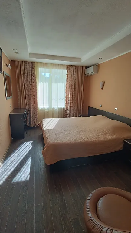 Квартира Двухместный Полулюкс — аренда посуточно в Серов