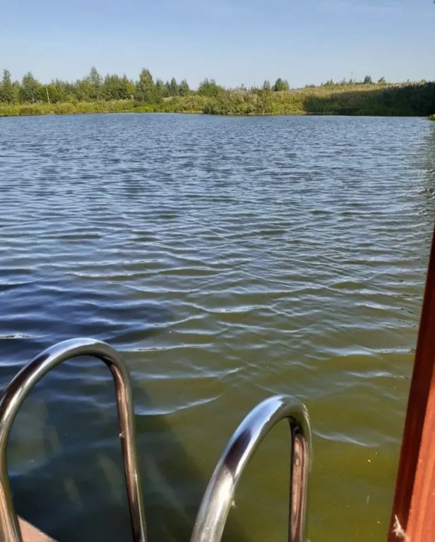 Уютный гостевой дом с баней на берегу озера