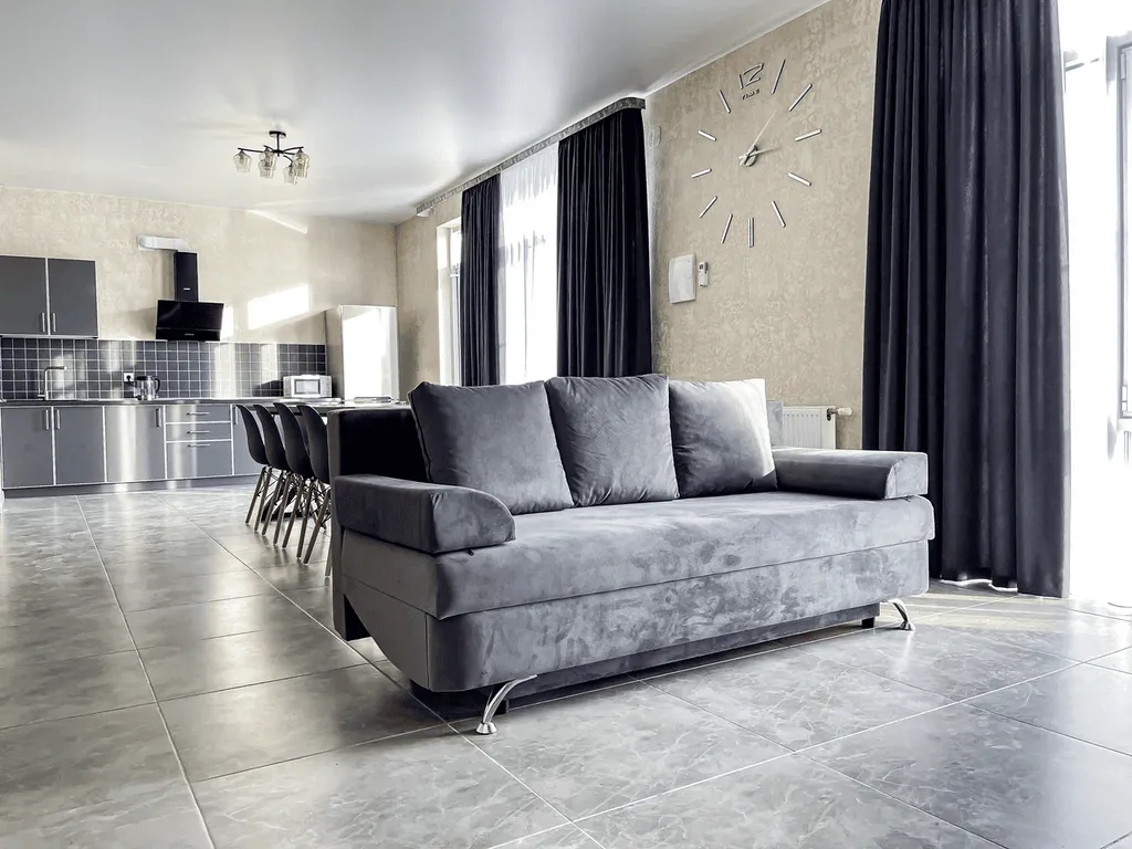 4-комнатная Квартира