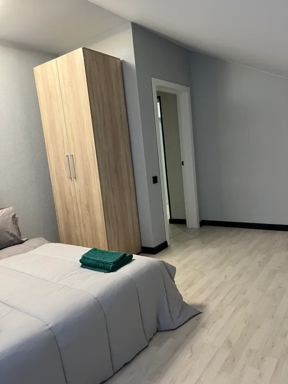 4-комнатный Дом