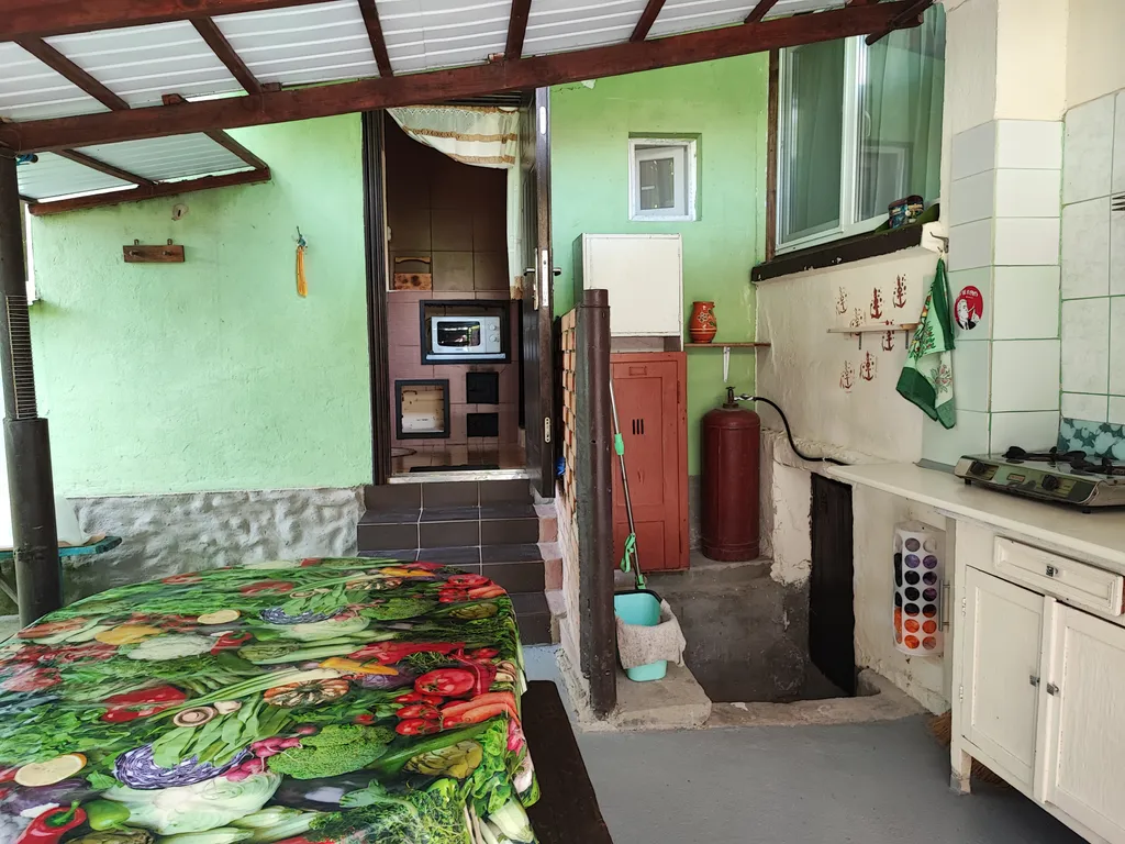 Коттедж 3-комнатный Дом — Севастополь