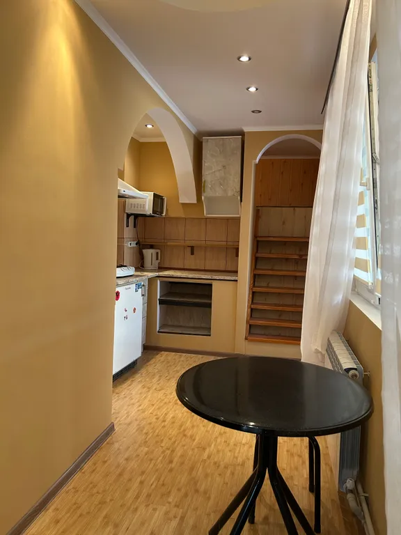 Уютная однакомнатная квартира тихий район в частном доме