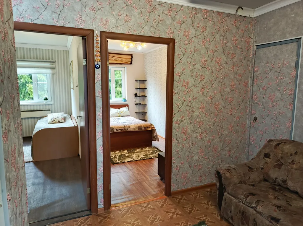 Часть дома с отдельным входом с видом на озеро