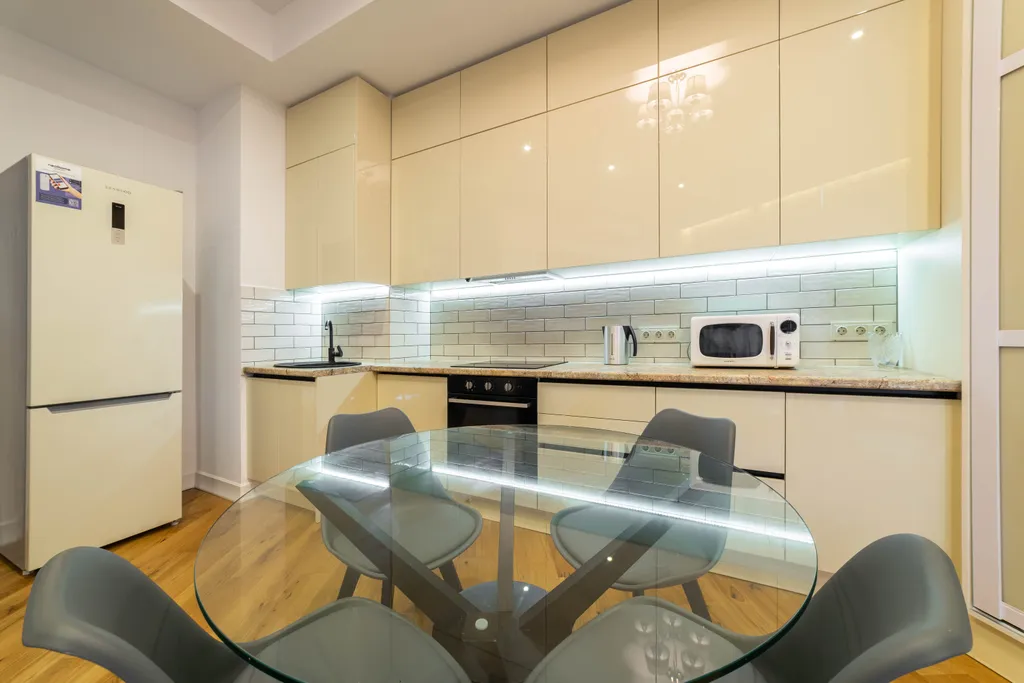 Актёр Гэлекси 2-комнатный апартамент